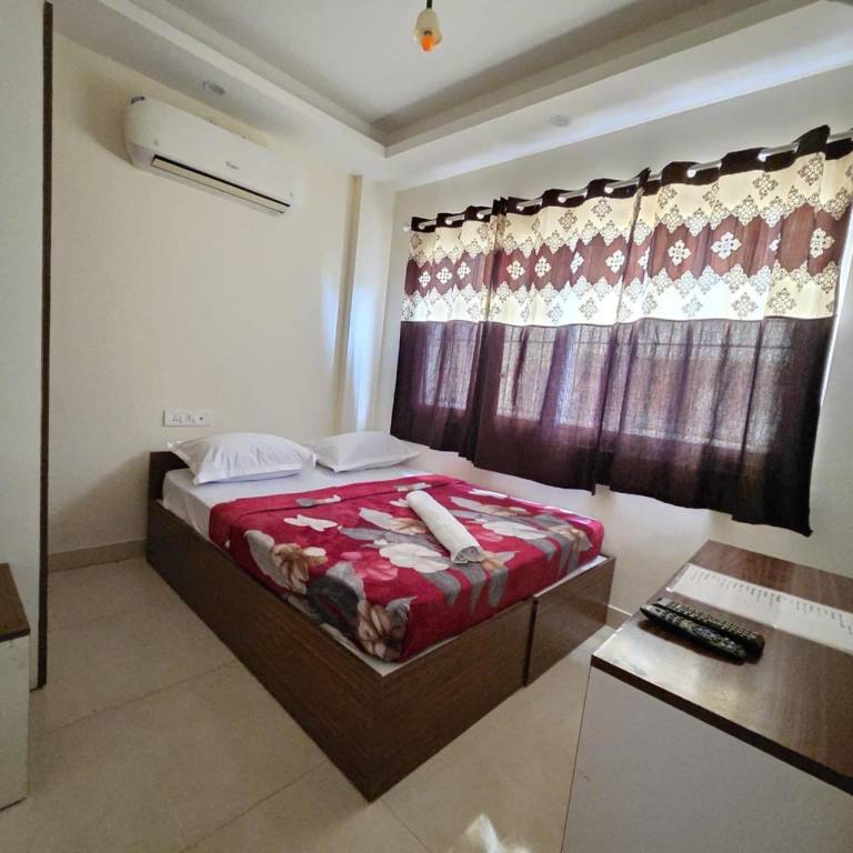 Sumithra Palace