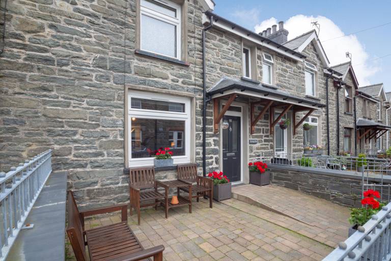 Cottage  Rhiwbryfdir