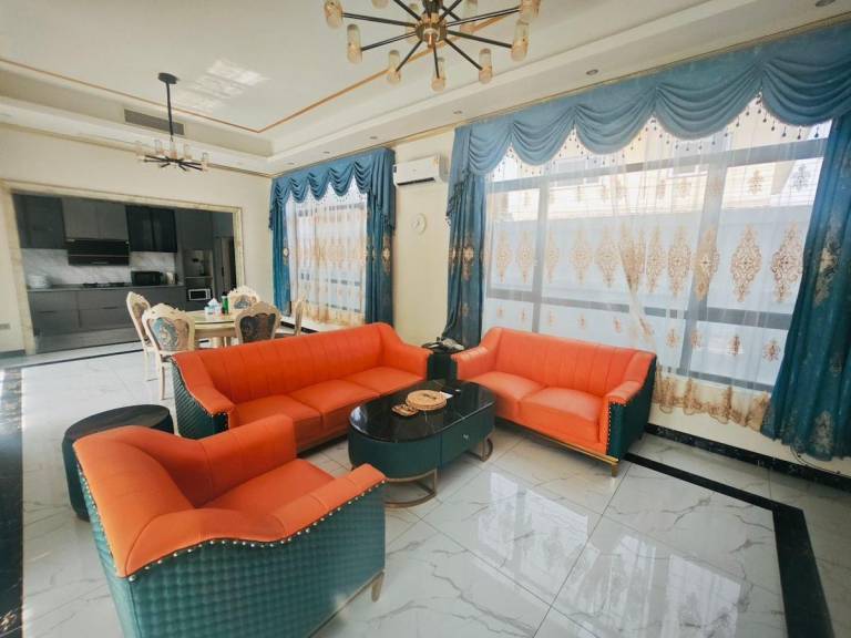 Villa with 5 rooms for 12 persons in Pattaya