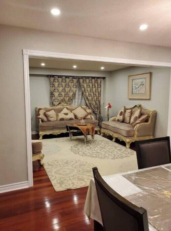 Apartment Erin Mills