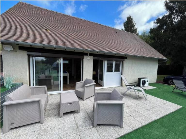 House  Treis-Sants-en-Ouche