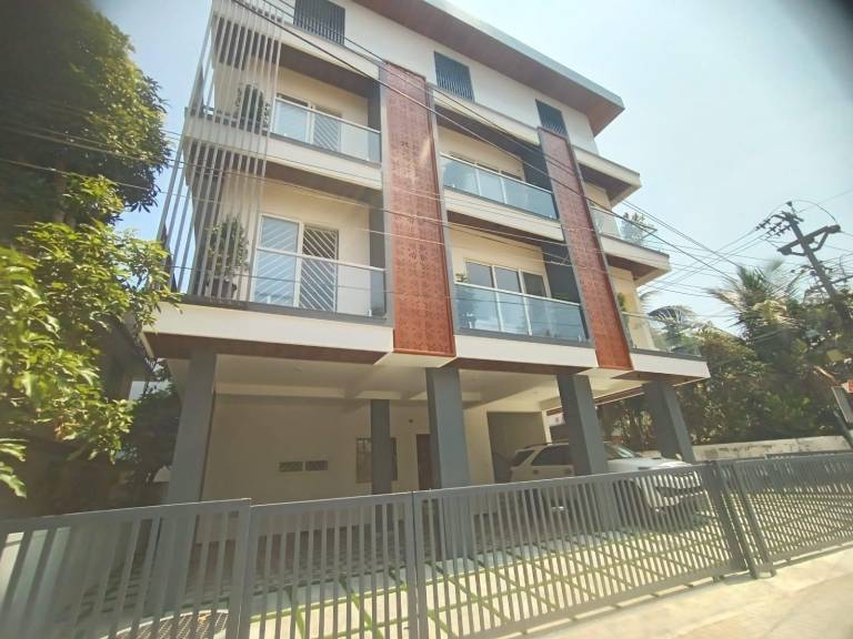 Tropical Stays TG homes