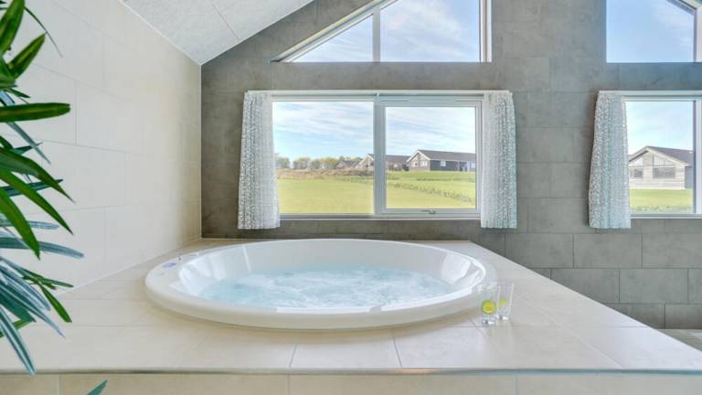 Children-friendly wonderful vacation home with sauna, terrace & yard | Dogs allowed — photo 2