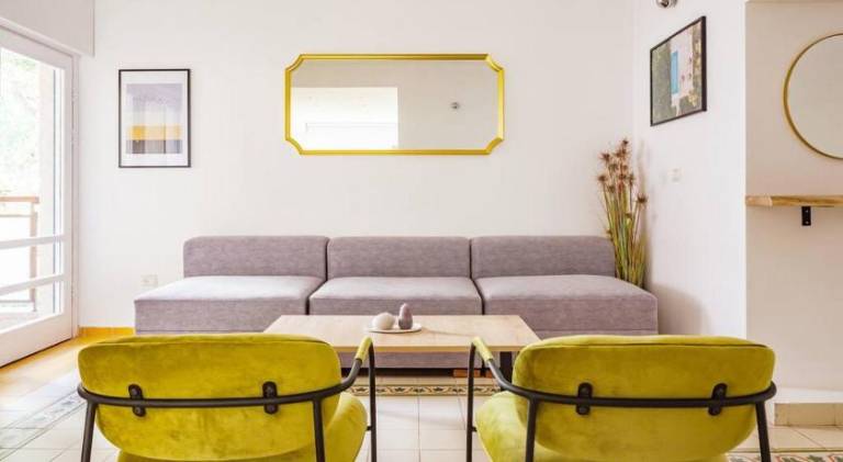 Renovated 2BR with Balcony in Bauhaus Beachfront — photo 4