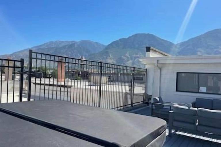Apartment  Provo