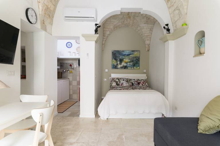 Rental apartment with patio & hot tub | Pets are welcome — photo 3