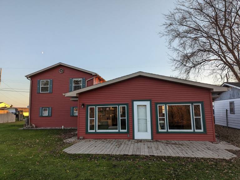 Cabin  Standish