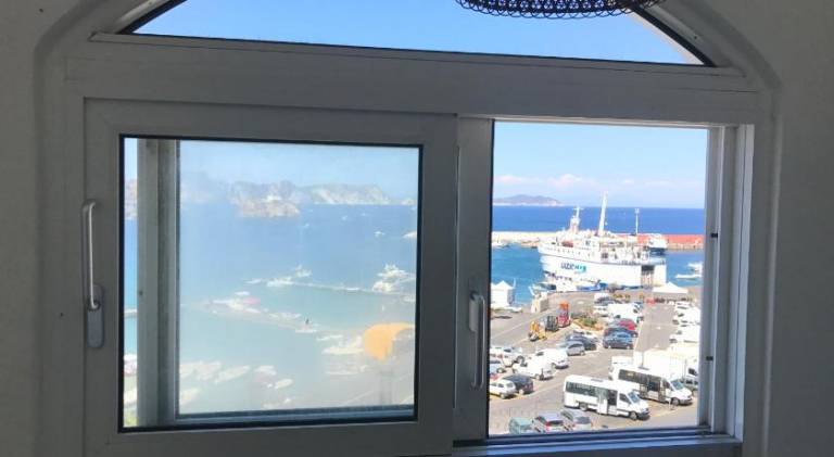 Apartment | Beach nearby | Dogs allowed in Ponza