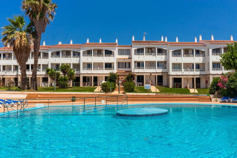 Cozy Apartment in Cala en Blanes with Pool and Air Conditioning in Ciutadella de Menorca