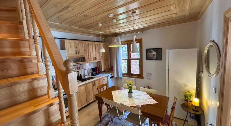 Villa with terrace in Marmara