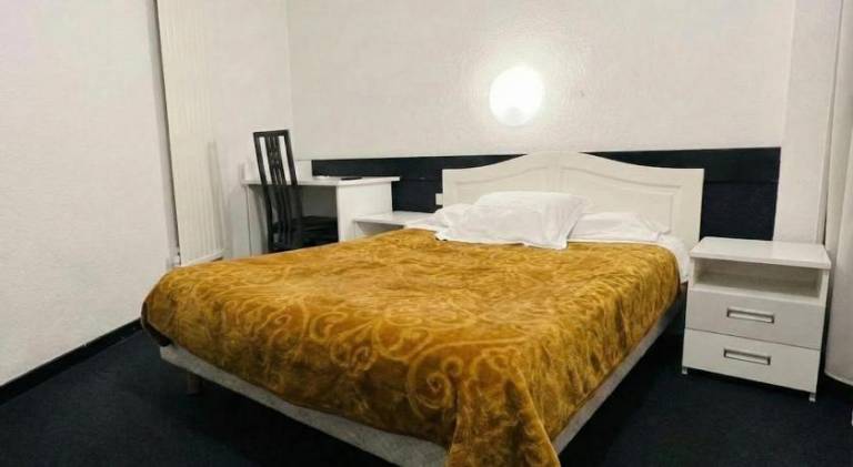 Hotel La Palmeraie in Toulouse