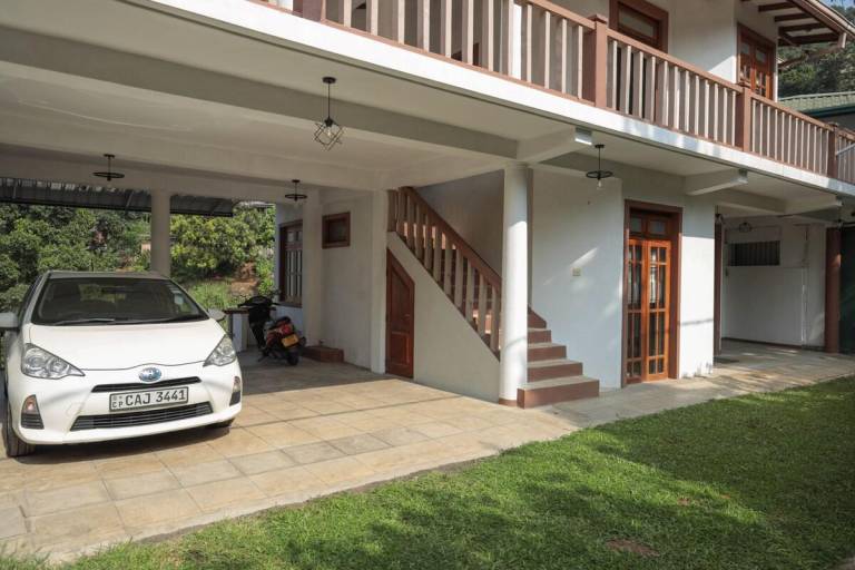 1000 m&sup2; Ferienhaus