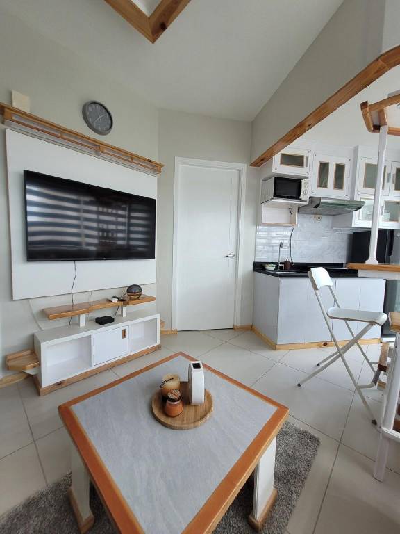Urban getaway in Circulo Verde 1-BR with balcony — photo 5