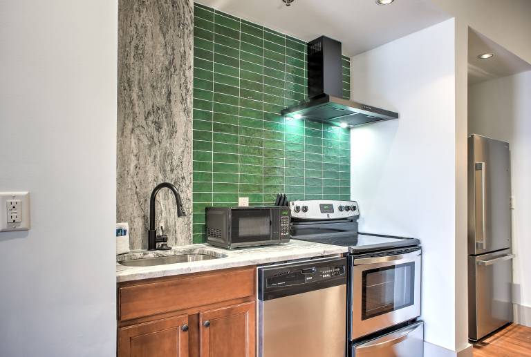 Condo | Mountain view — photo 4