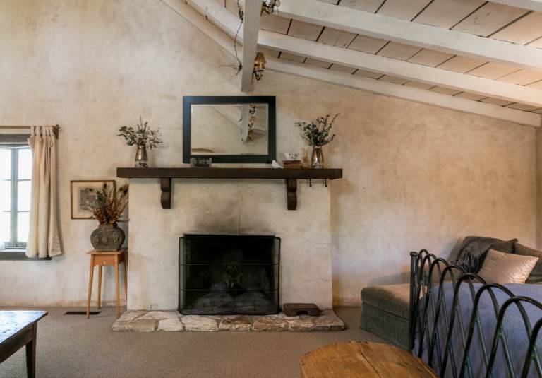 Austin Street Retreat Great Location for Up to 12 — photo 5