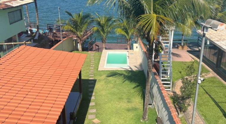 House with pool in Mangaratiba