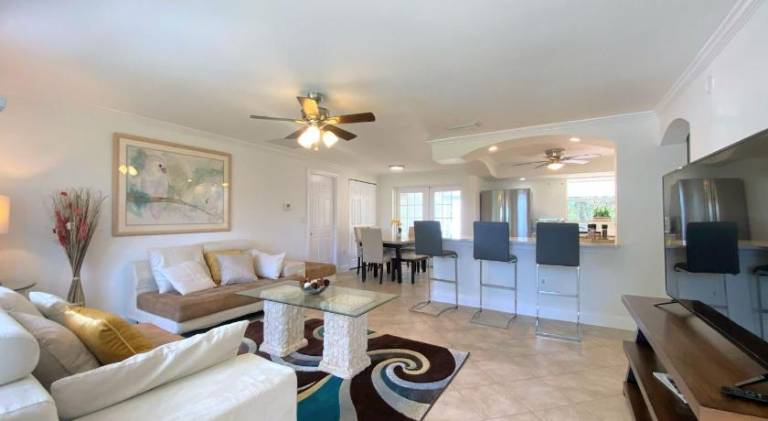 Villa with pool | Pets are welcome — photo 2