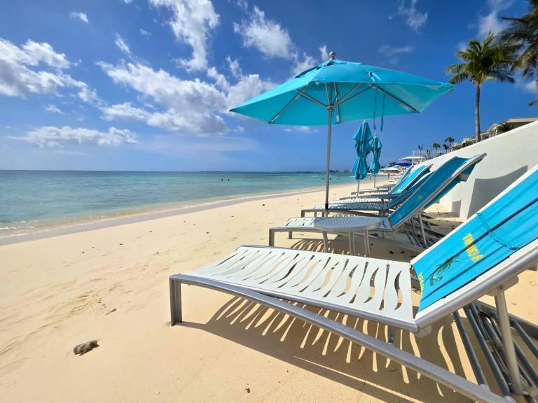 Apartment  Cayman Islands