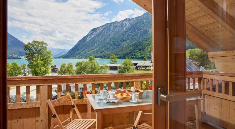 Hotel Christina - Ihr kleinstes 4 Hotel am Achensee — photo 2