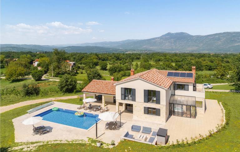 kuća  Zajci