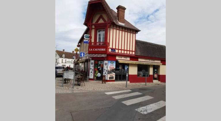 Pleasant apartment | Pets are welcome in Bayeux