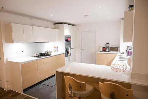 Villa Romford