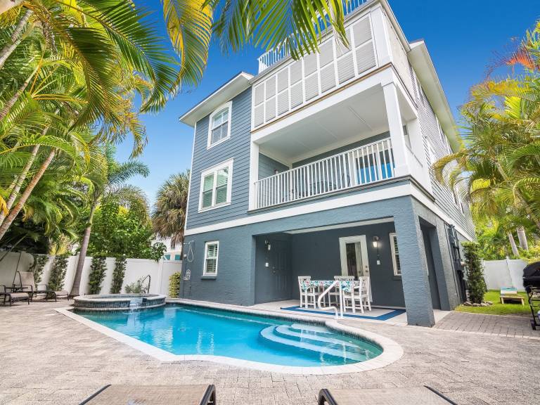 Condo  Longboat Key