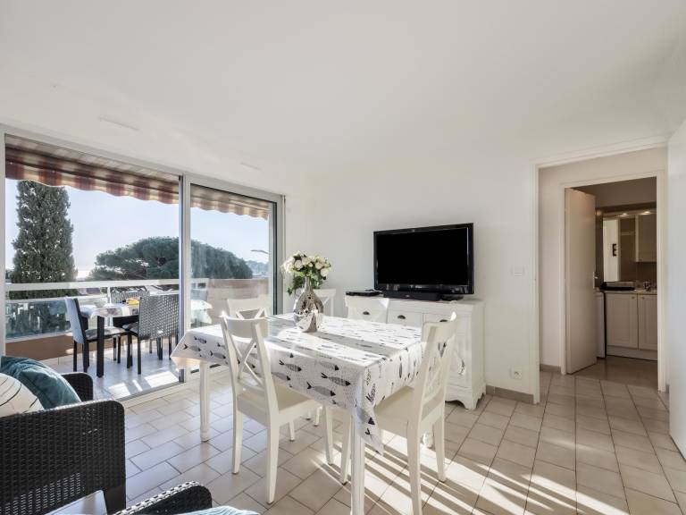 Rental apartment with terrace | Sea view | Close to the beach | Pets are welcome — photo 5
