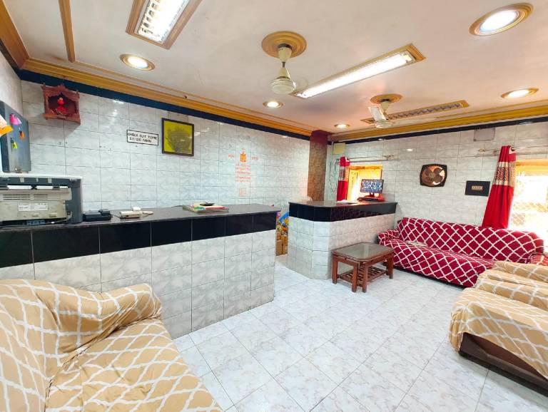 Goroomgo Shanti Guest House Near Kashi Vishwanath Temple Varanasi — photo 3
