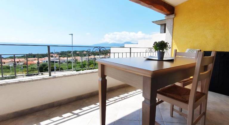 Apartment with 2 rooms for 5 persons — photo 3