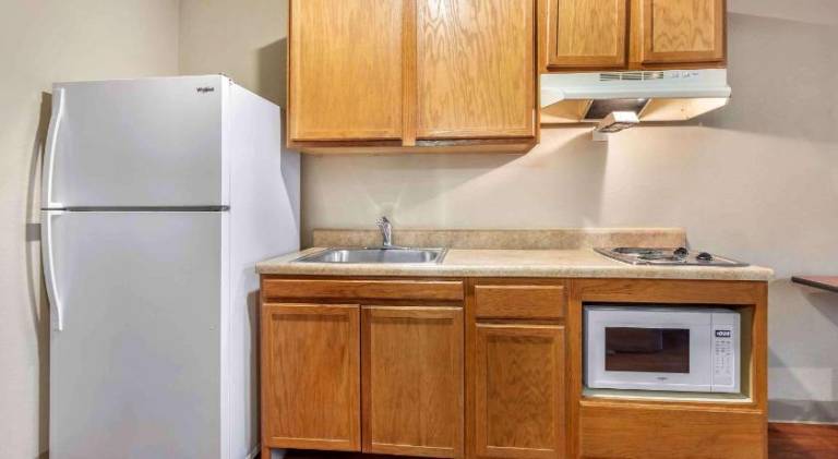 Extended Stay America Select Suites - Colorado Springs — photo 3