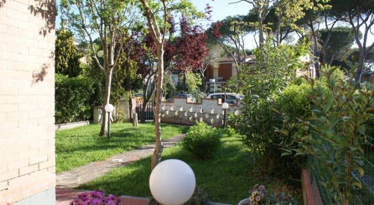 Apartment with 2 rooms for 6 persons — photo 5