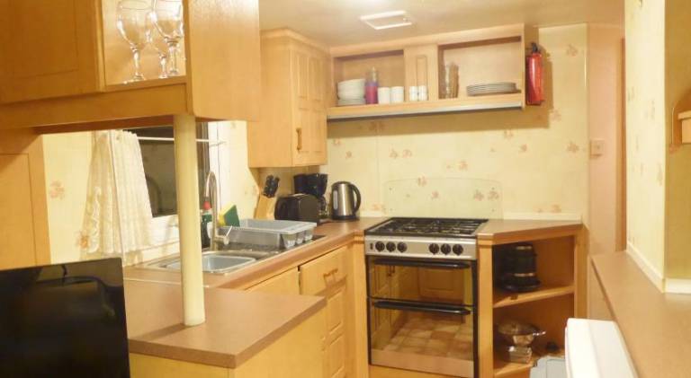 Holiday apartment with 2 rooms for 6 persons — photo 3
