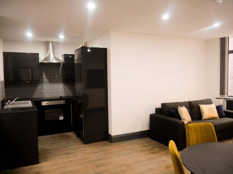 New Oxford House Apartments By Happy Days — photo 4