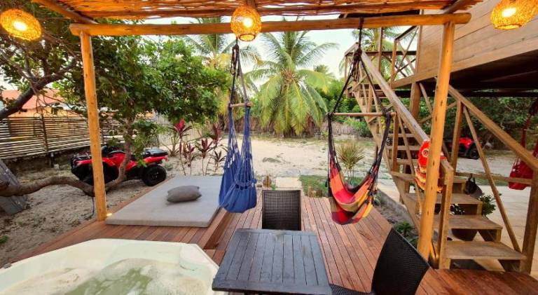 Big vacation home with patio | Beach nearby | Pet-friendly — photo 4