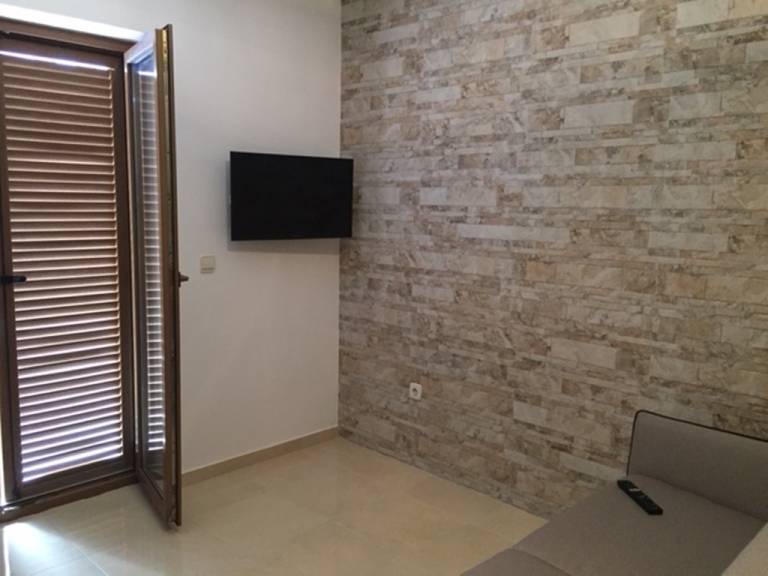 One bedroom apartment near beach Kustići, Pag (A-4081-d) — photo 2