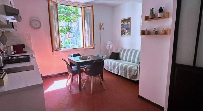 Rental apartment | Close to Marseille Cathedral — photo 3