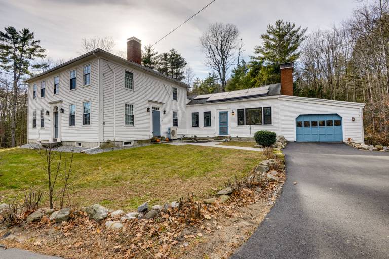 Historic Home w/ Modern Updates on < 4 Acres — photo 3