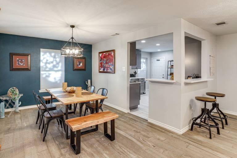Dog-Friendly Dallas Home w/ Fenced Yard! — photo 3
