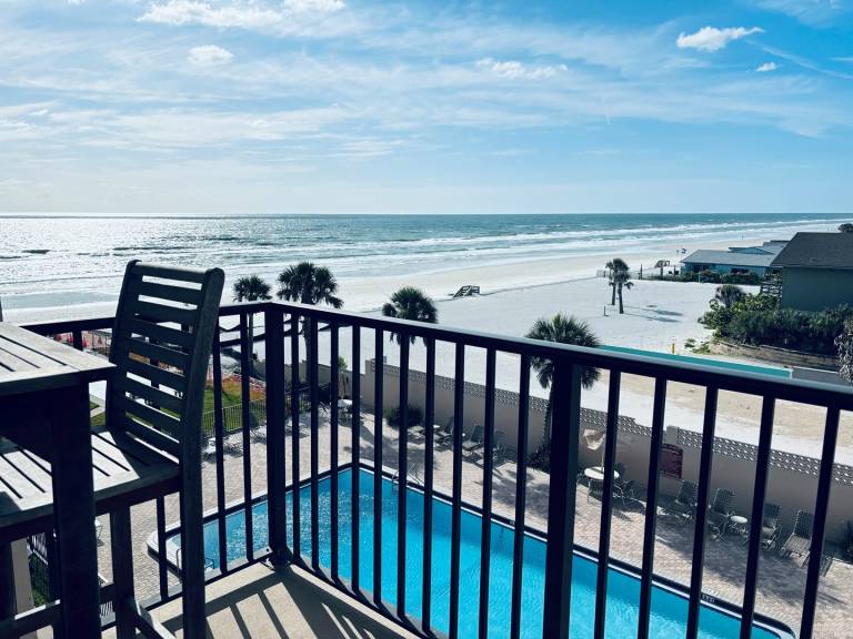 407 Nicely Updated Ocean View