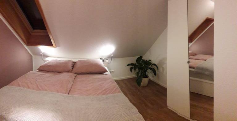 Family-friendly nice apartment with patio & BBQ | Pet-friendly — photo 5