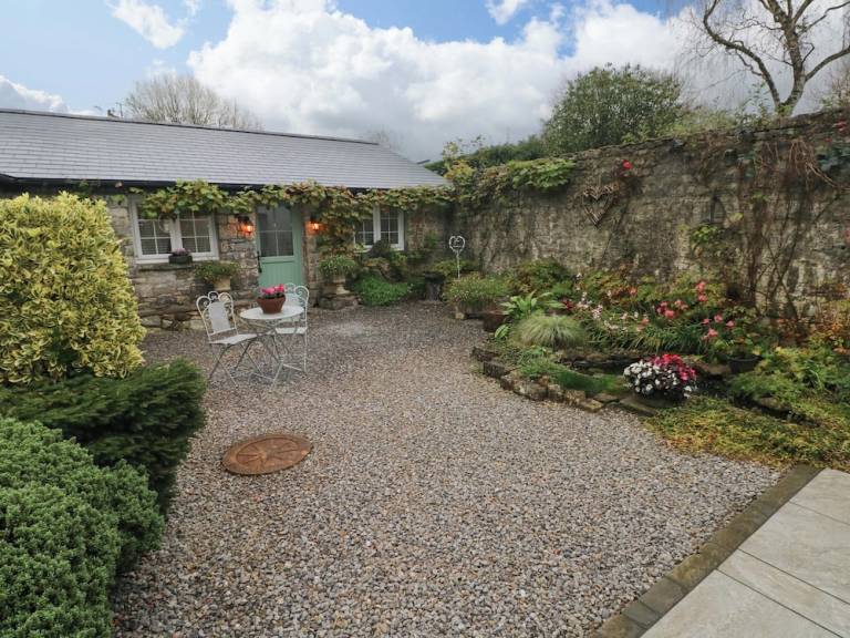 Cabin  Llantwit Major