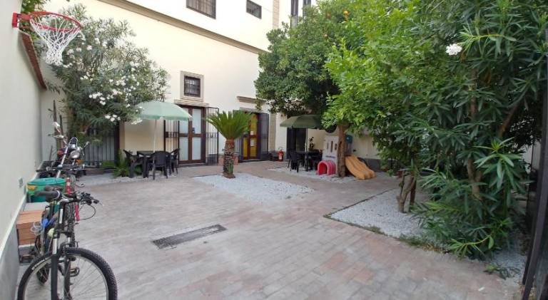 Holiday apartment with 1 room for 4 persons in Pompei