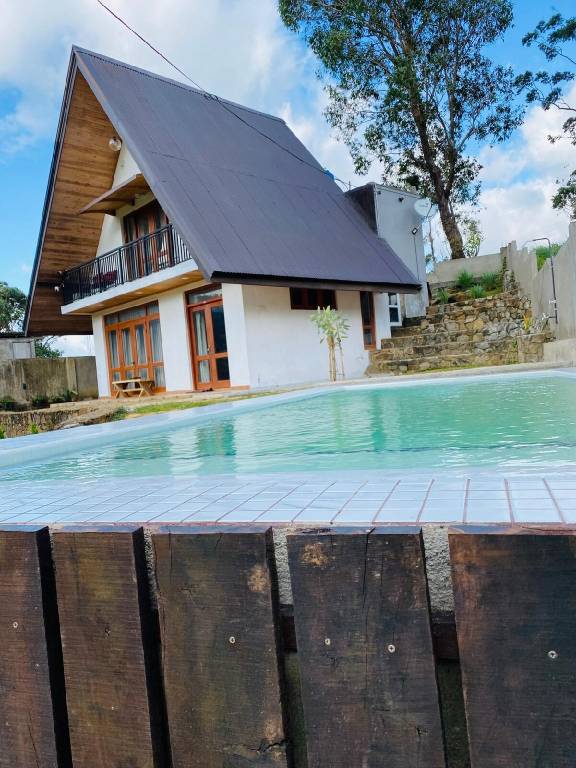 Avons Residence Hantana