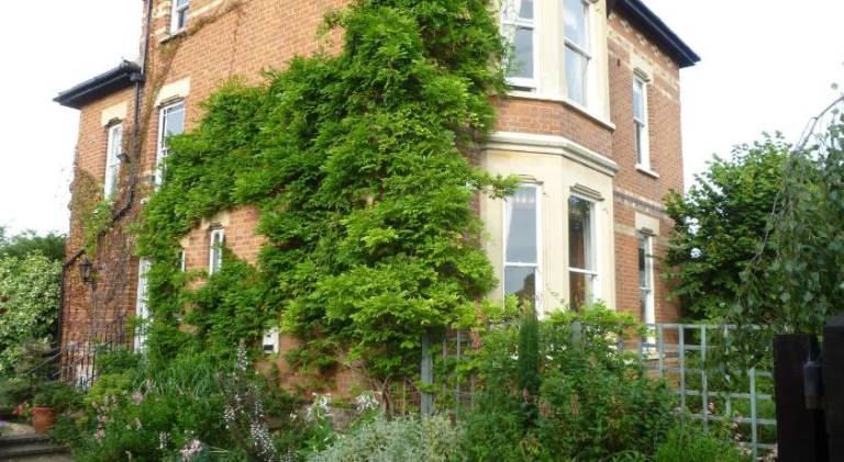 Bed and breakfast Cheltenham