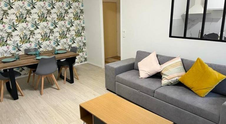 Holiday apartment with 1 room for 2 persons in Woippy
