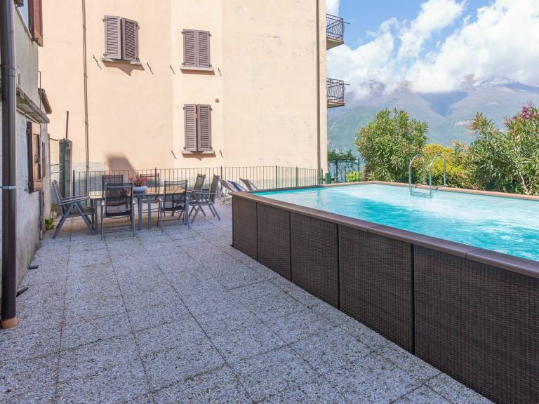 Casa  Esino Lario