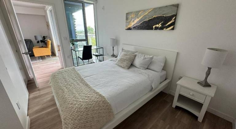 Fully equipped rental apartment with yard & terrace | Suitable for remote work | Pets allowed — photo 2