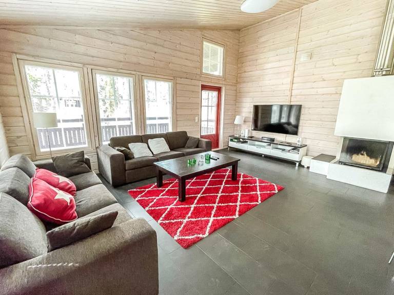 Vacation home with sauna — photo 5