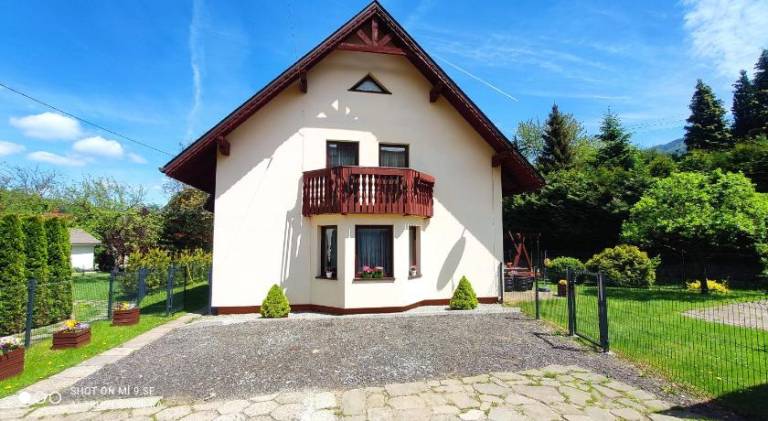 Vacation home with 3 rooms for 9 persons in Szczyrk
